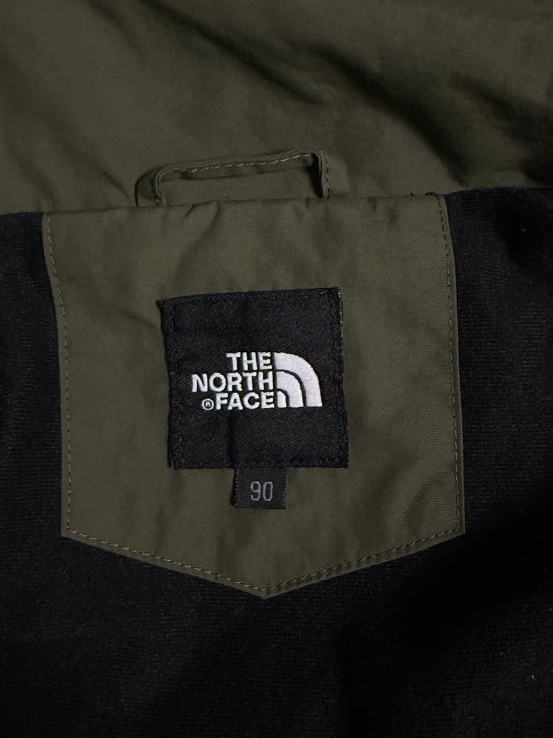 노스페이스 카키 바람막이 자켓 상품이미지3