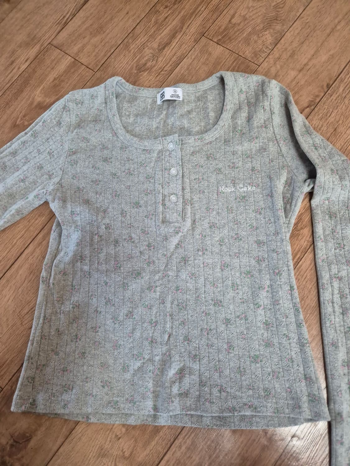 락케이크 플라워 패턴 티셔츠 상품이미지6