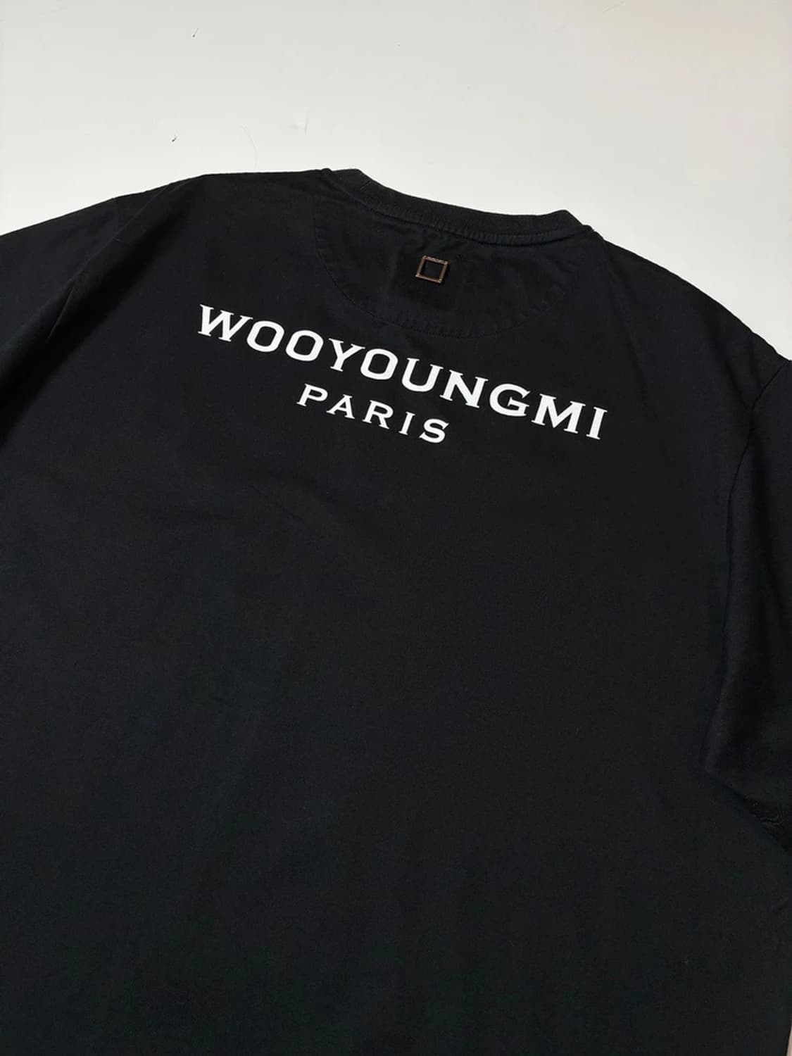 우영미 20FW 백로고 반팔 티셔츠 PN9655 상품이미지2