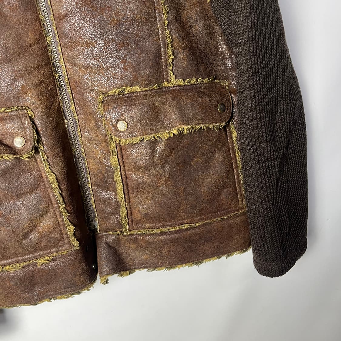 [Intermezzo] 90's 인터메조 니트 비건레더 쉐르파 자켓 상품이미지4