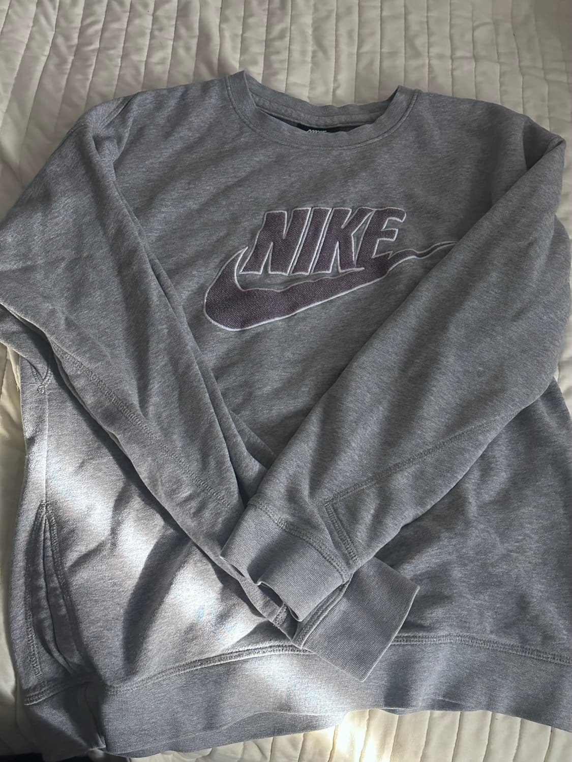 나이키 맨투맨 상품이미지1