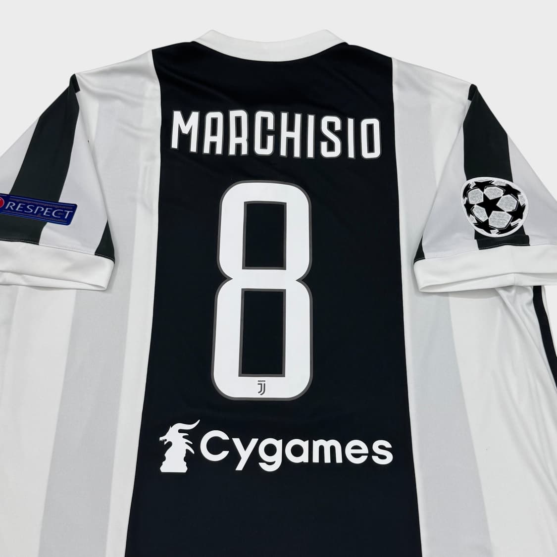 17-18 유벤투스 홈 No.8 클라우디오 마르키시오 상품이미지7