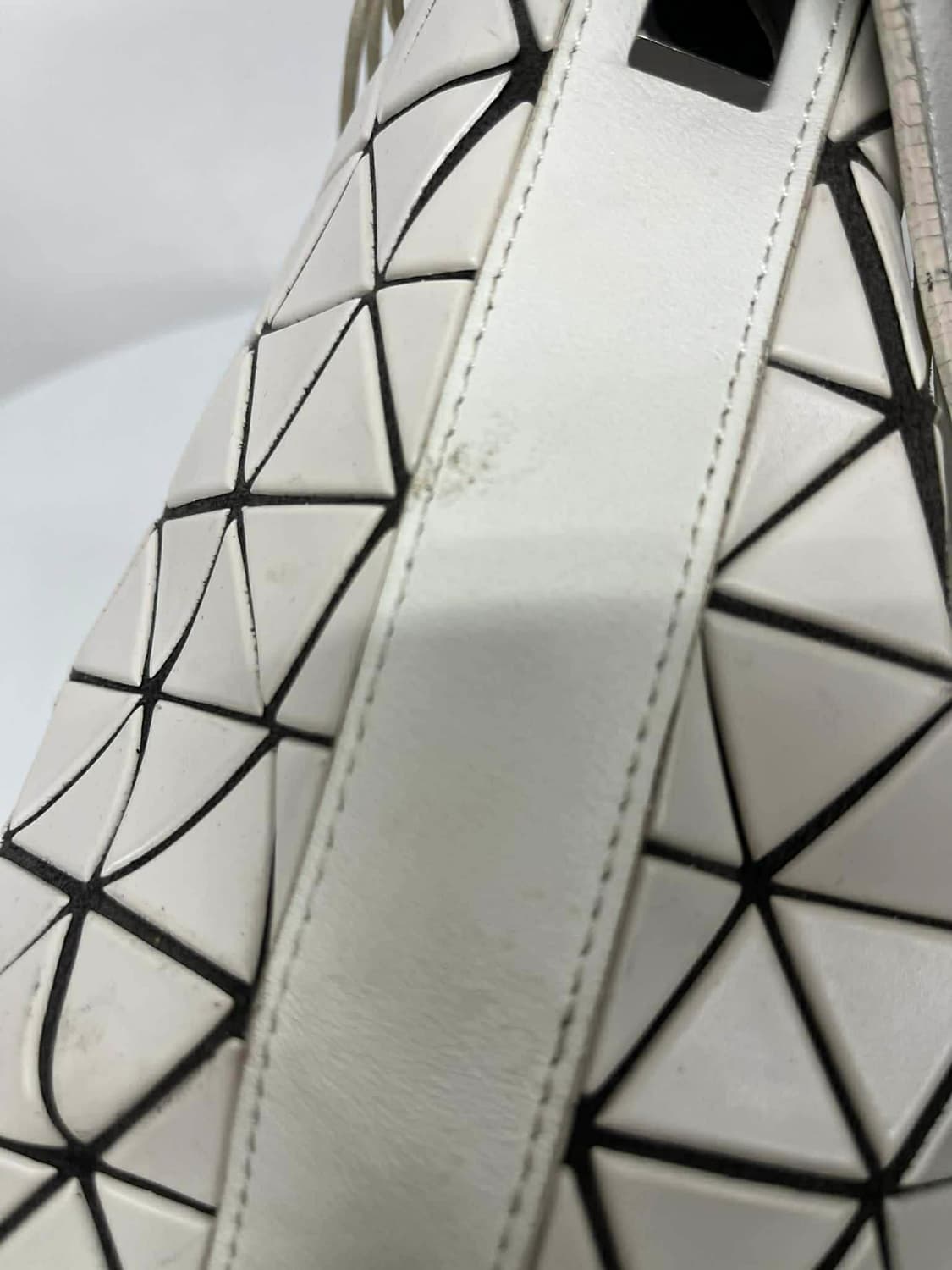 바오바오 이세이미야케 프리즘 버킷 크로스백 숄더백 상품이미지10