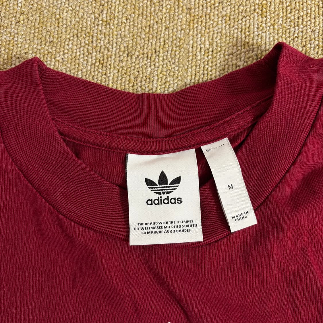 아디다스 트레포일 반팔티 버건디(M) 상품이미지3