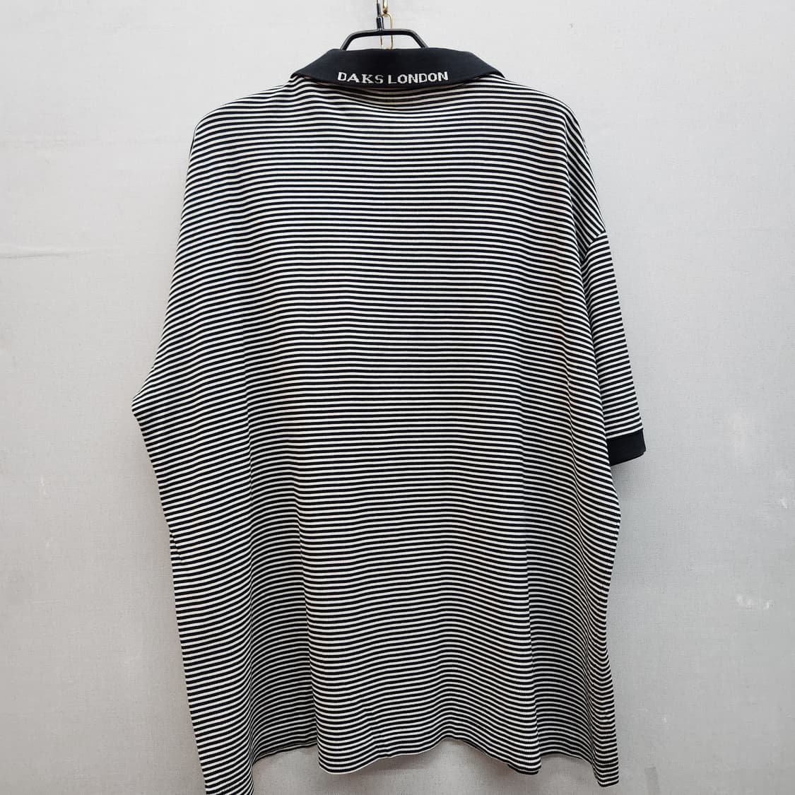 닥스 DAKS 스트라이프 로고 반팔카라 XL 상품이미지3