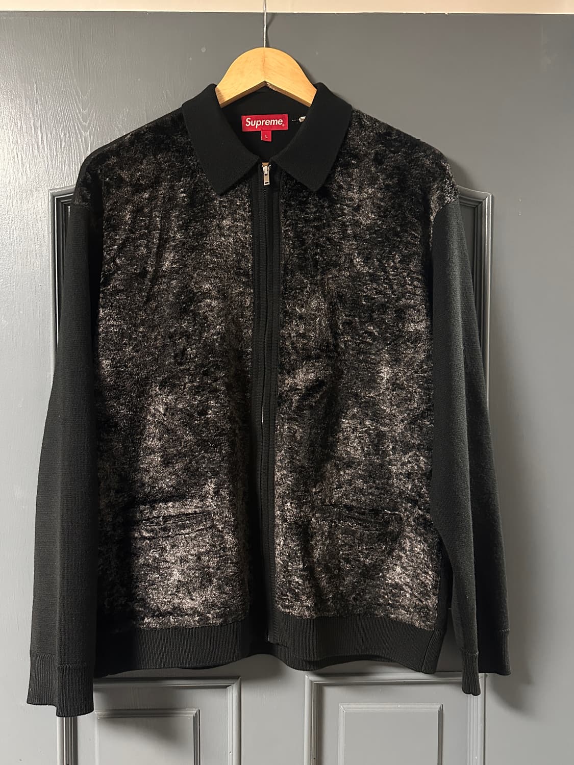 슈프림 포우 퍼 집업 가디건 블랙 - 22FW 상품이미지1