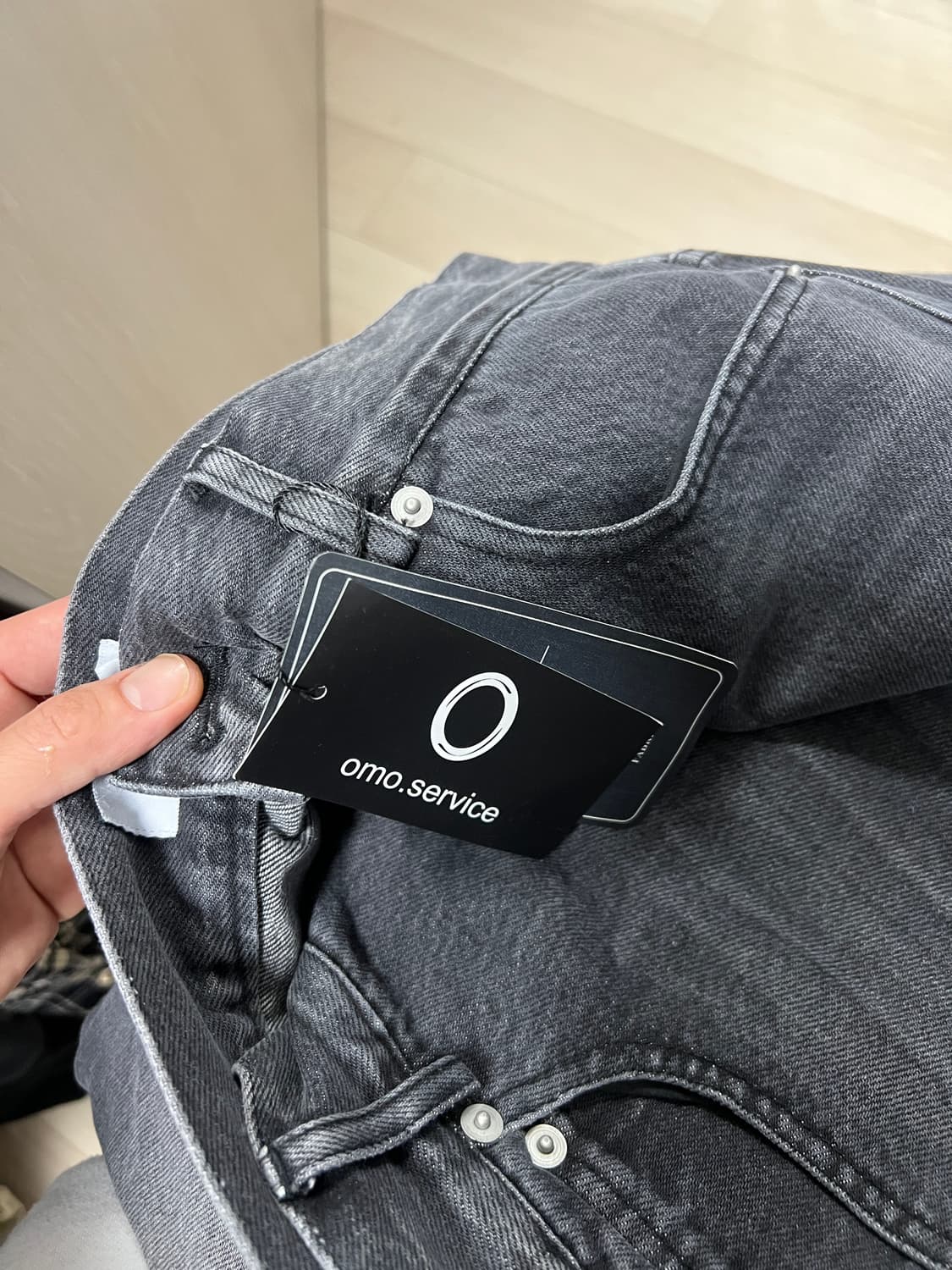 OMO service 레이어드 플레어진 상품이미지3