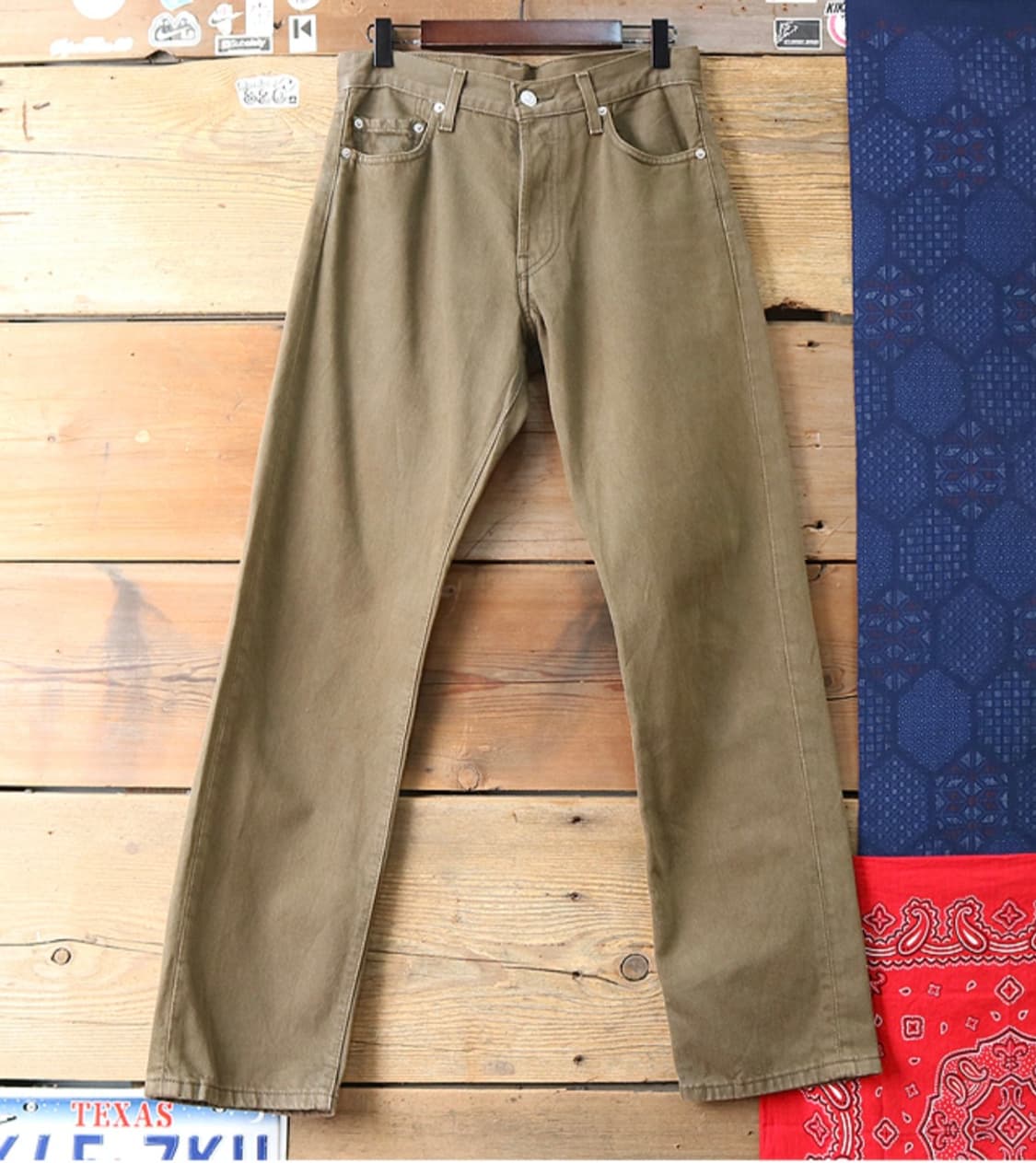 
미국판 00S LEVIS 리바이스 501 데님
29 상품이미지2
