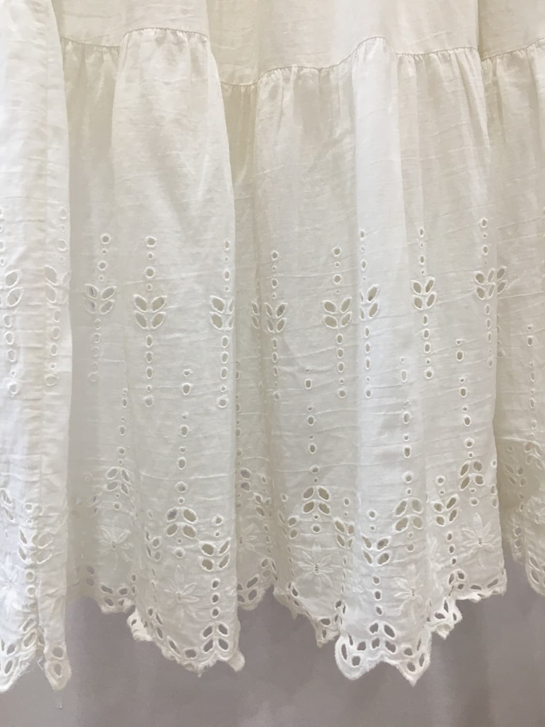 빈티지 펀칭디테일 스커트 상품이미지2