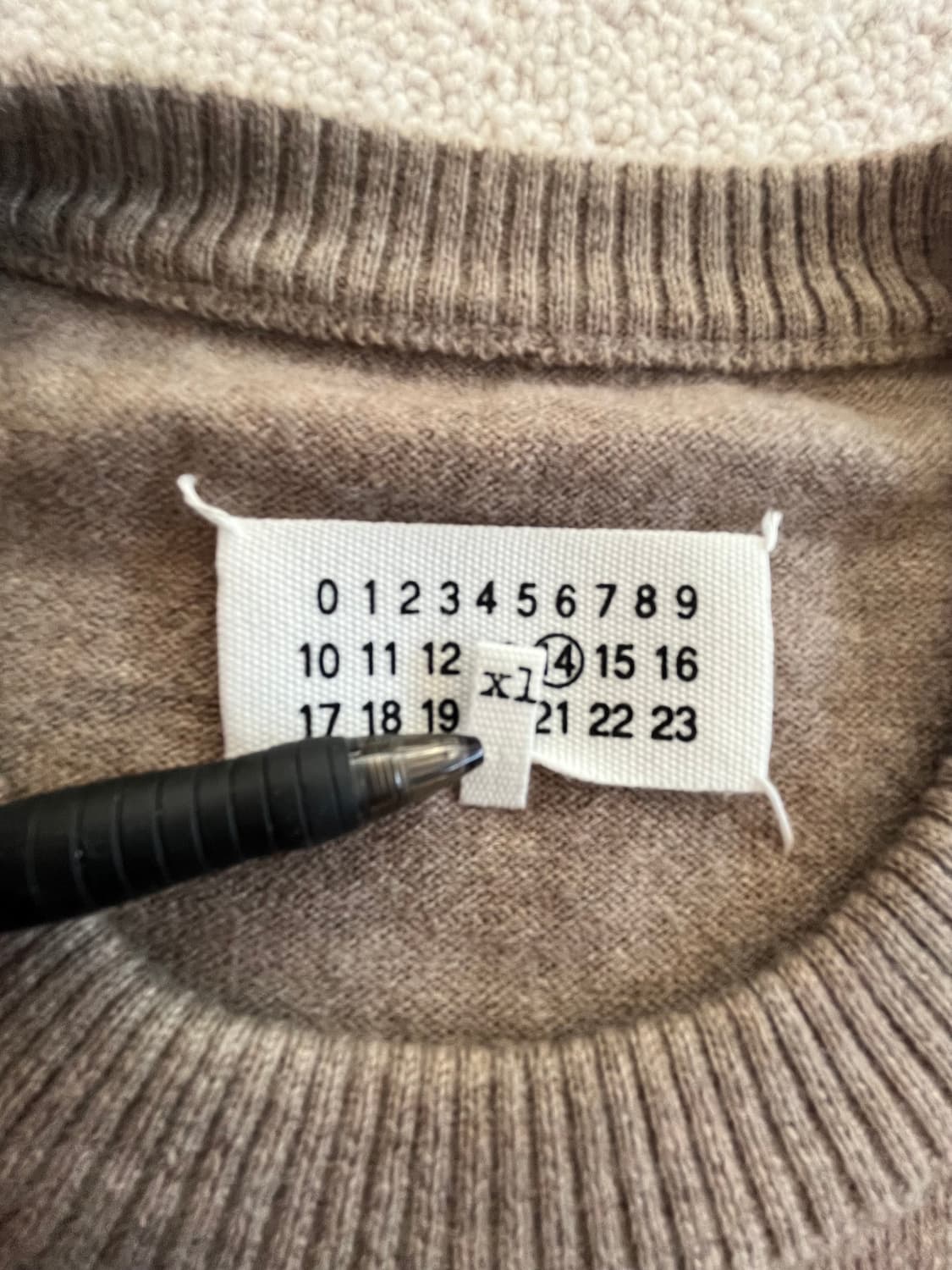 MARTIN MARGIELA 14 ELBOW PATCHES KNIT 상품이미지6