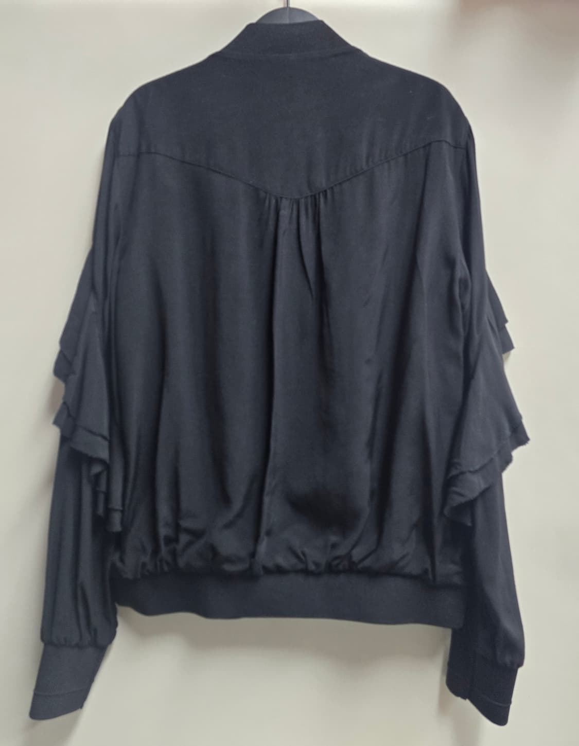 게스 비즈 슬리브 러블 붐버자켓 S(95) 상품이미지4