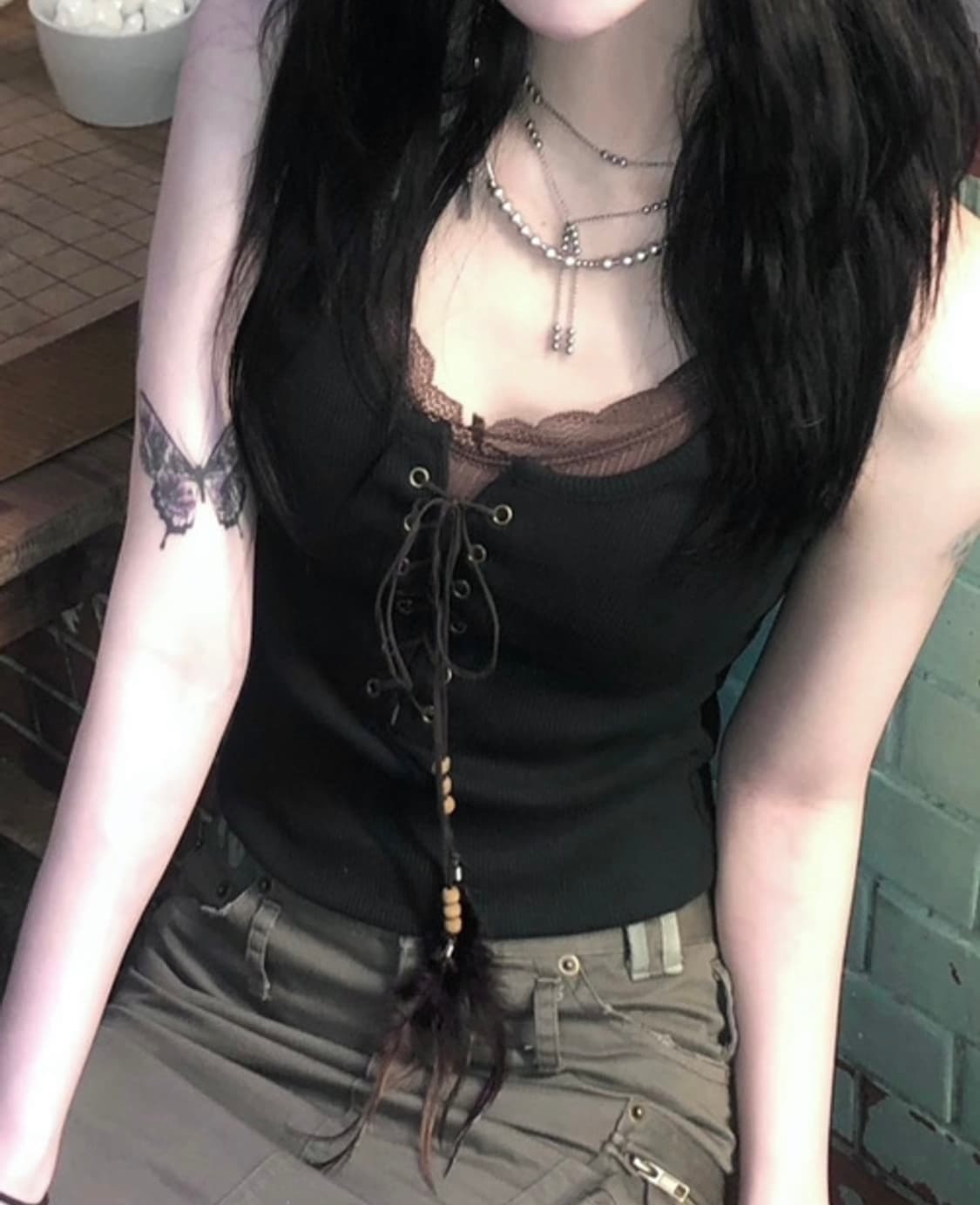 Ingni 코르셋 깃털 블랙 슬리브리스 상품이미지2