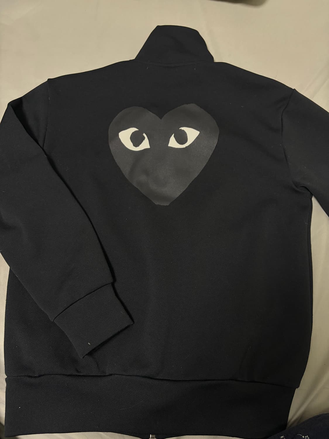 플레이 꼼데가르송 빅 블랙 하트 집업 스웨트셔츠 블랙 상품이미지1