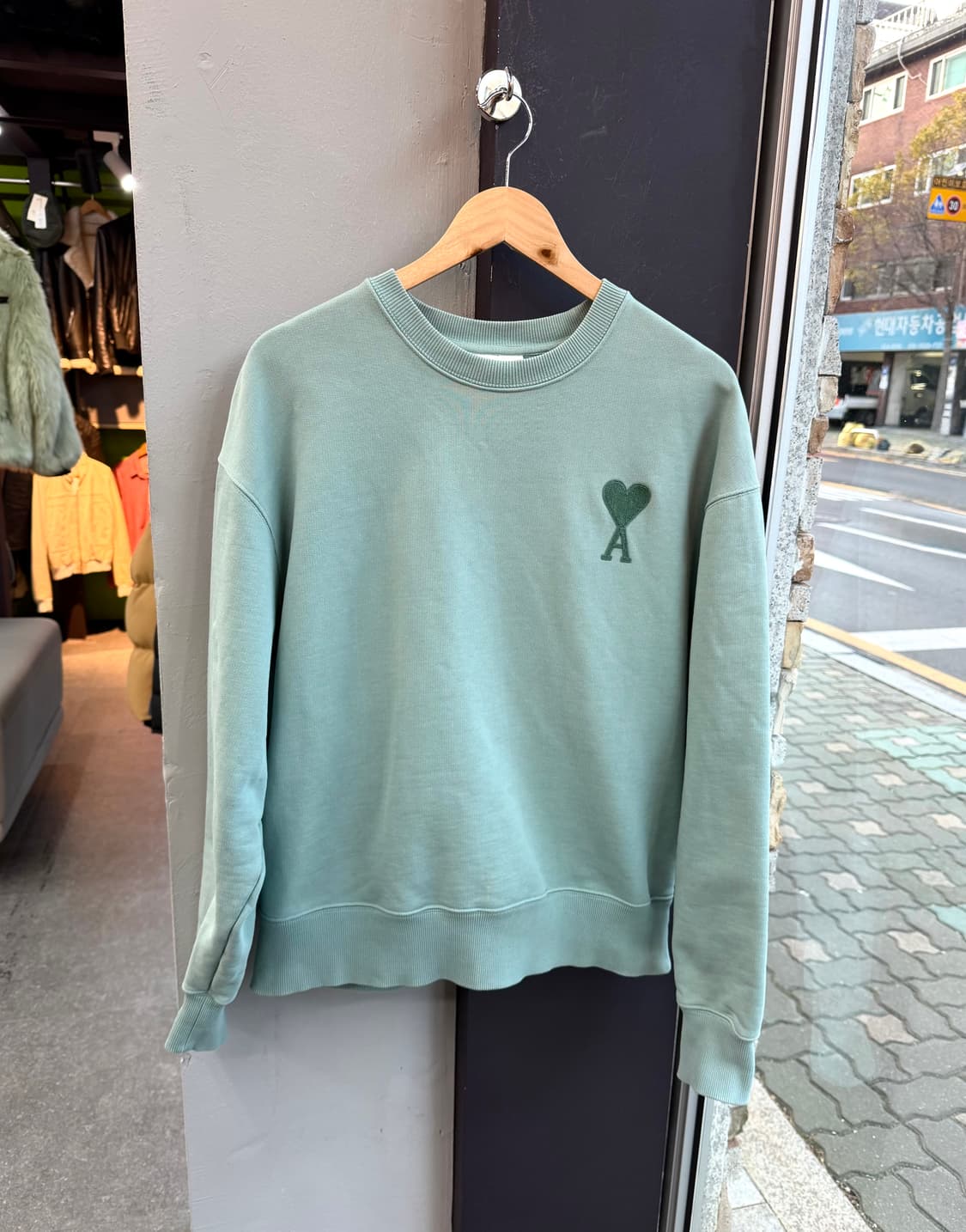 L/ 아미 하트 빅로고 맨투맨 상품이미지2