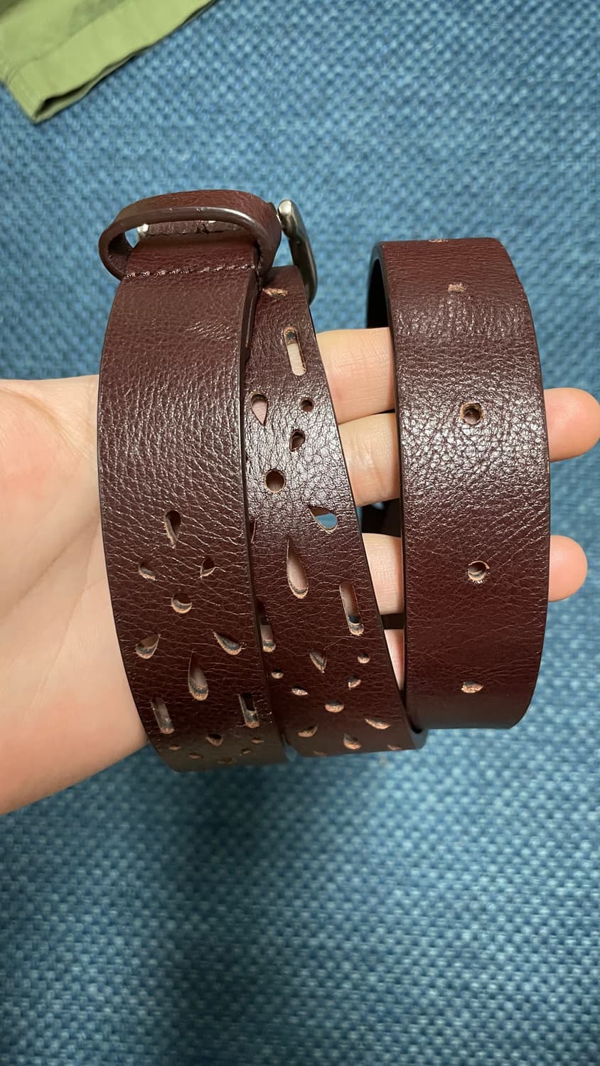 밀로 아카이브 플레어 벨트 버건디 상품이미지1