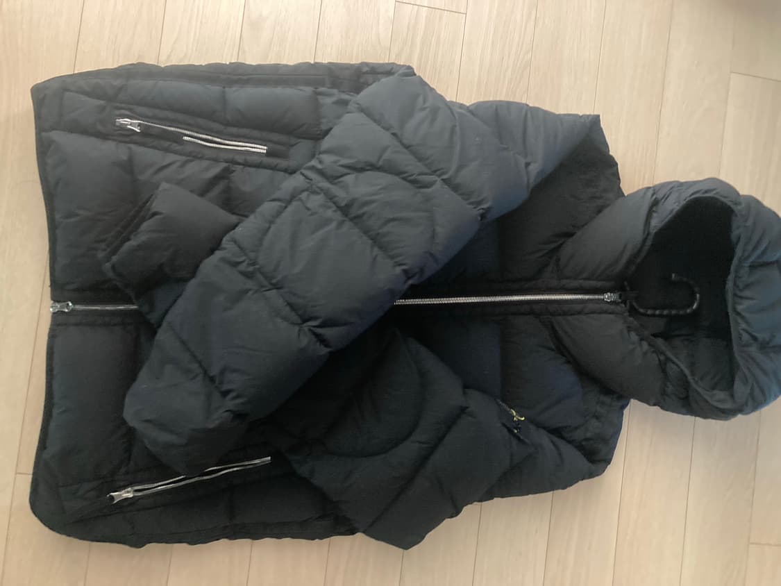 23FW 스톤아일랜드 심리스터널 상품이미지2