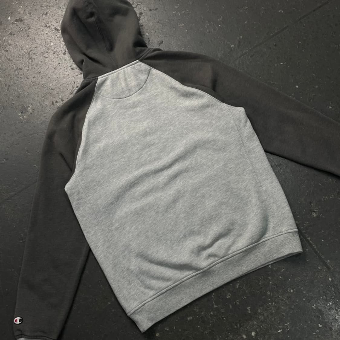 100 챔피언 후드티 상품이미지4