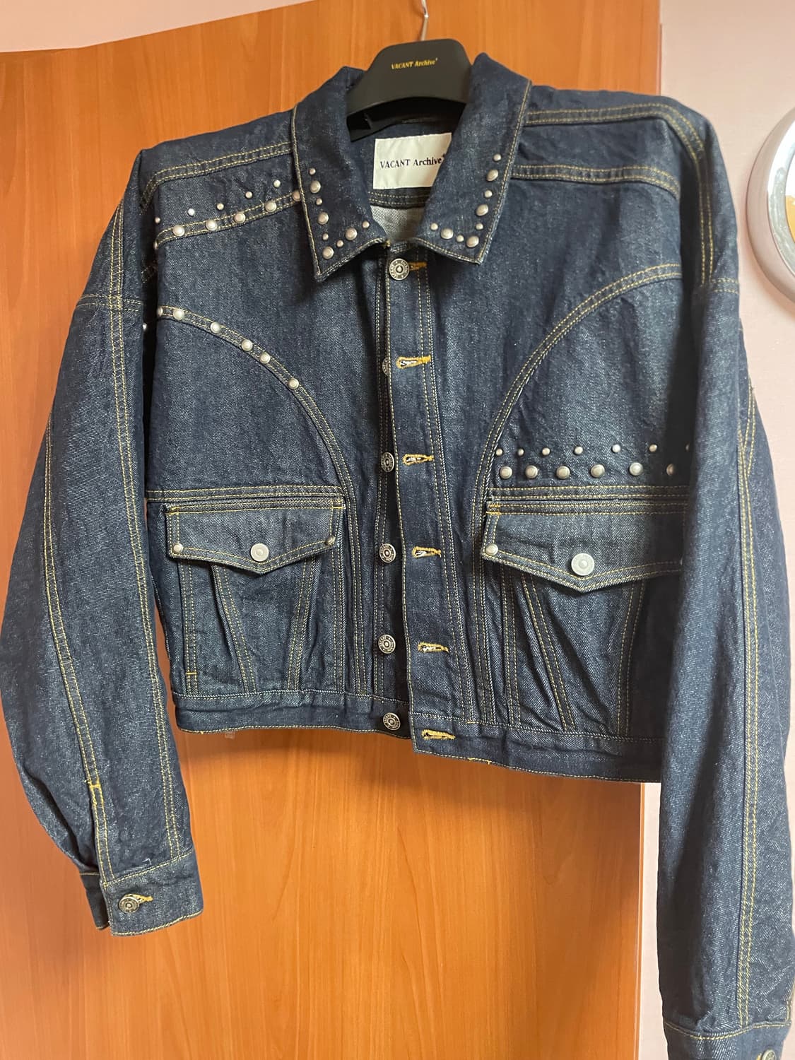 베이컨트아카이브 스터드 데님자켓 m 상품이미지3