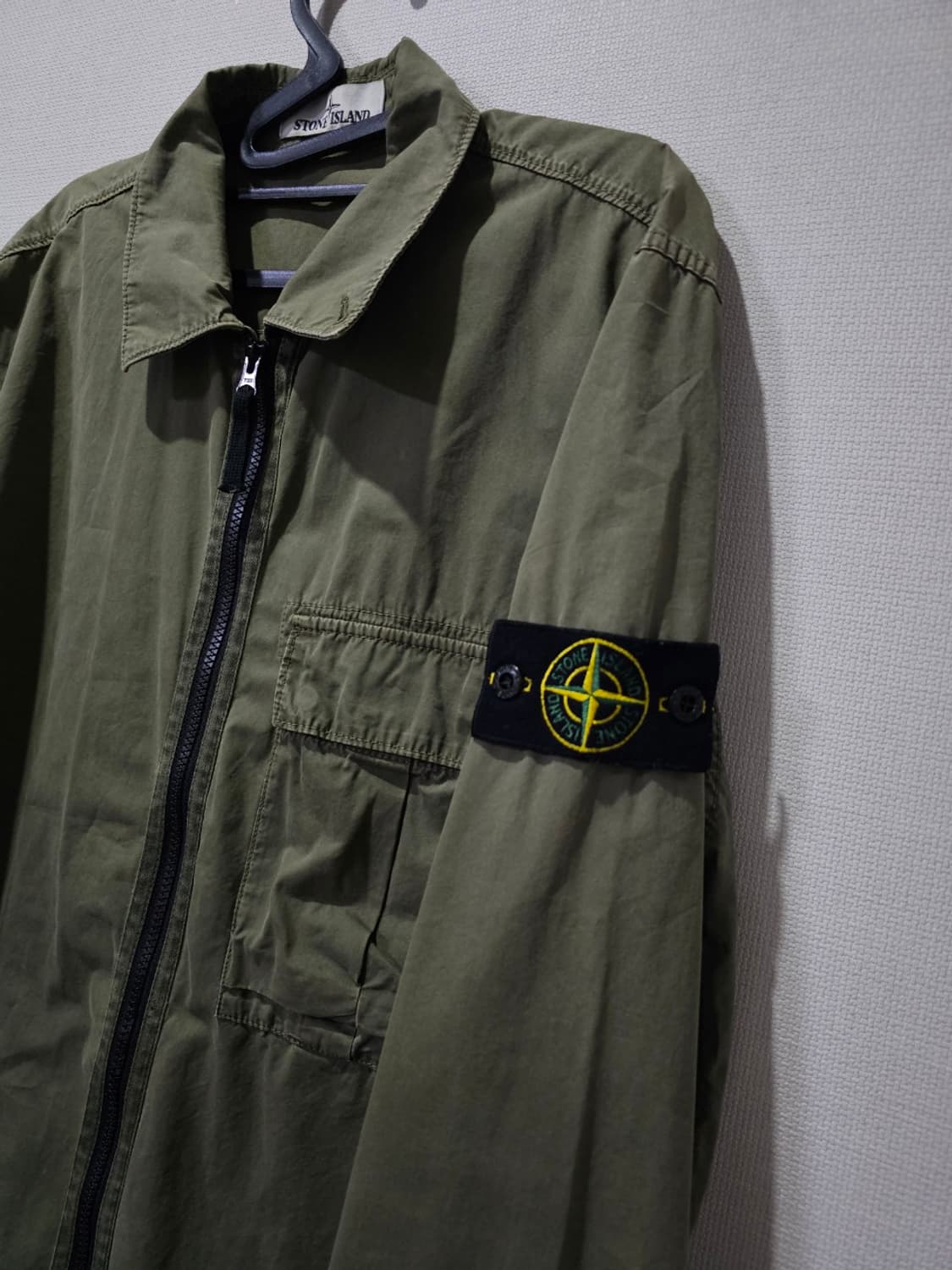 정품 스톤아일랜드 올드이펙트 카키 오버셔츠 자켓 100 / L 상품이미지2