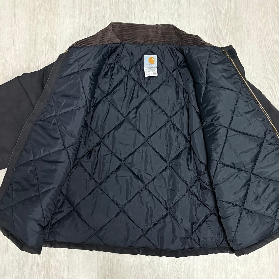 🇺🇸 00s 칼하트 J02 BLK 아크틱 자켓 상품이미지7