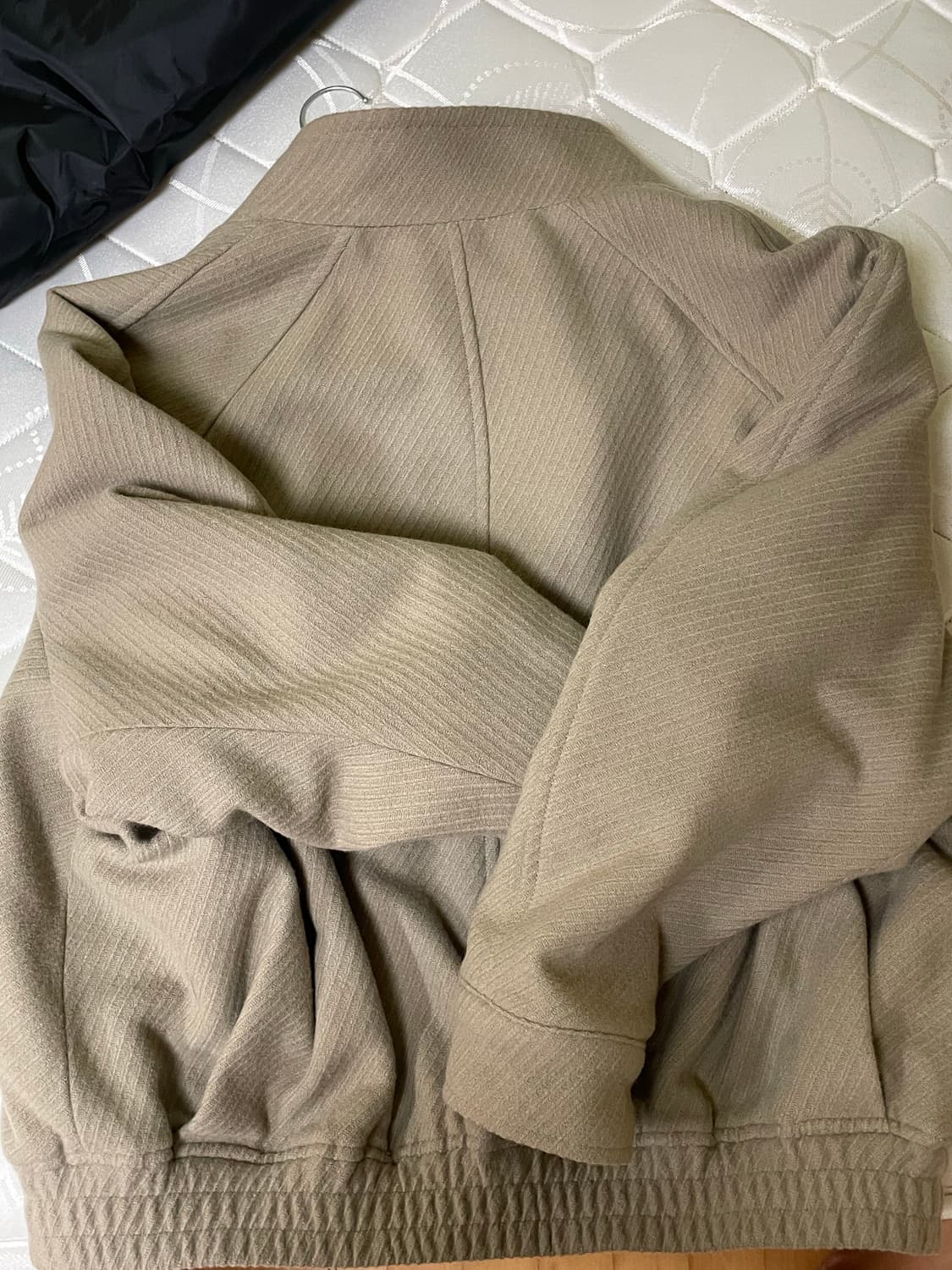 마마가리 해링턴 48사이즈 판매합니다. 상품이미지4