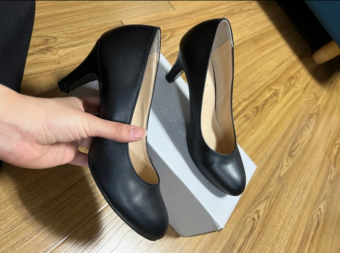 더웨이나인 발편한 블랙 펌프스 정장 구두 5cm 230 상품이미지5