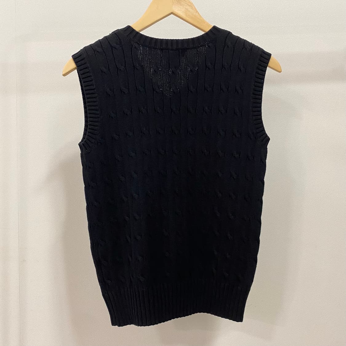 폴로 랄프로렌 케이블 니트 조끼 블랙 상품이미지2