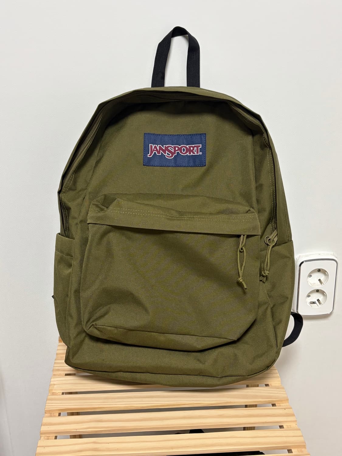 잔스포츠 슈퍼브레이크 플러스 랩탑 아미그린 상품이미지1