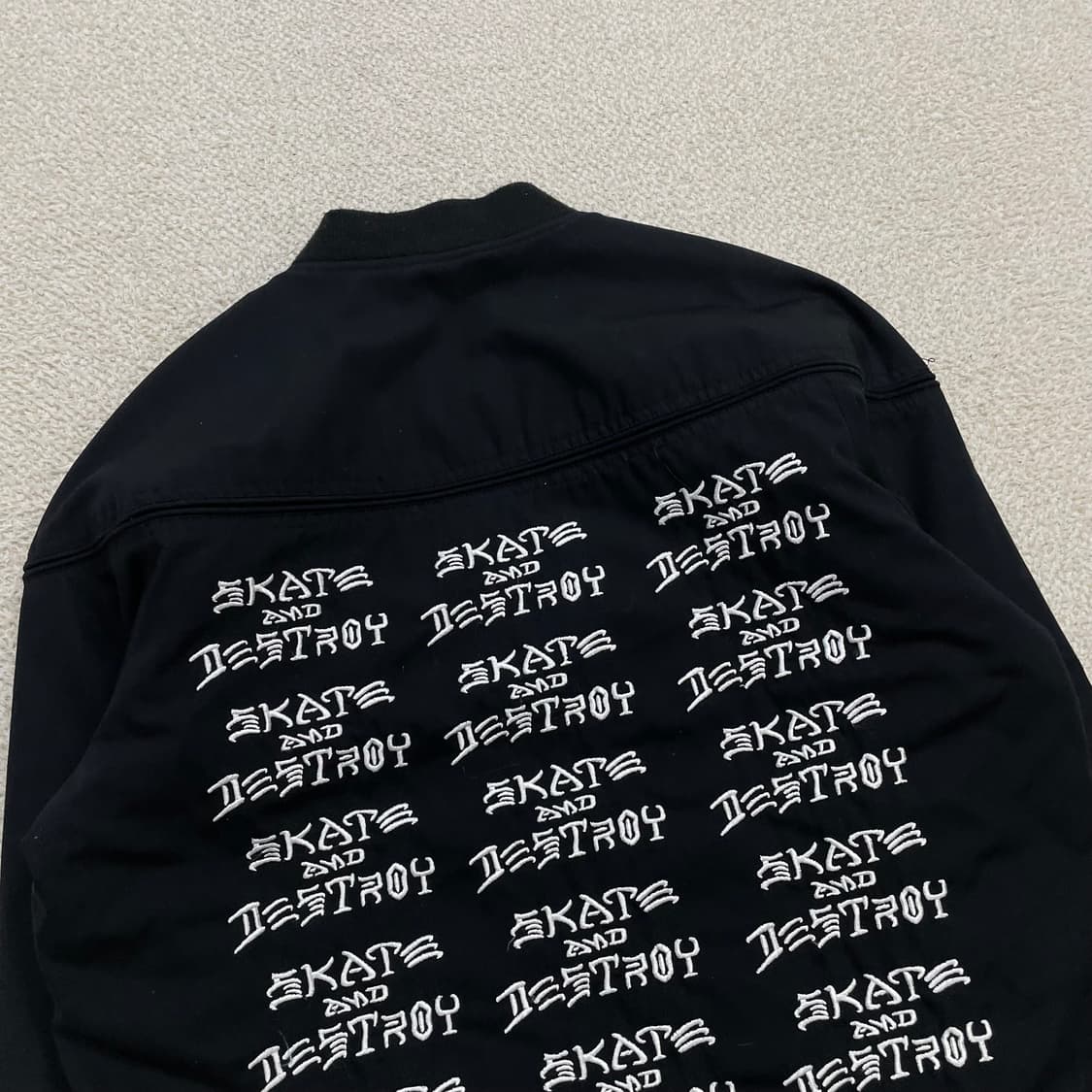 슈프림 x 트레셔 포플린 크루 자켓 블랙 상품이미지4