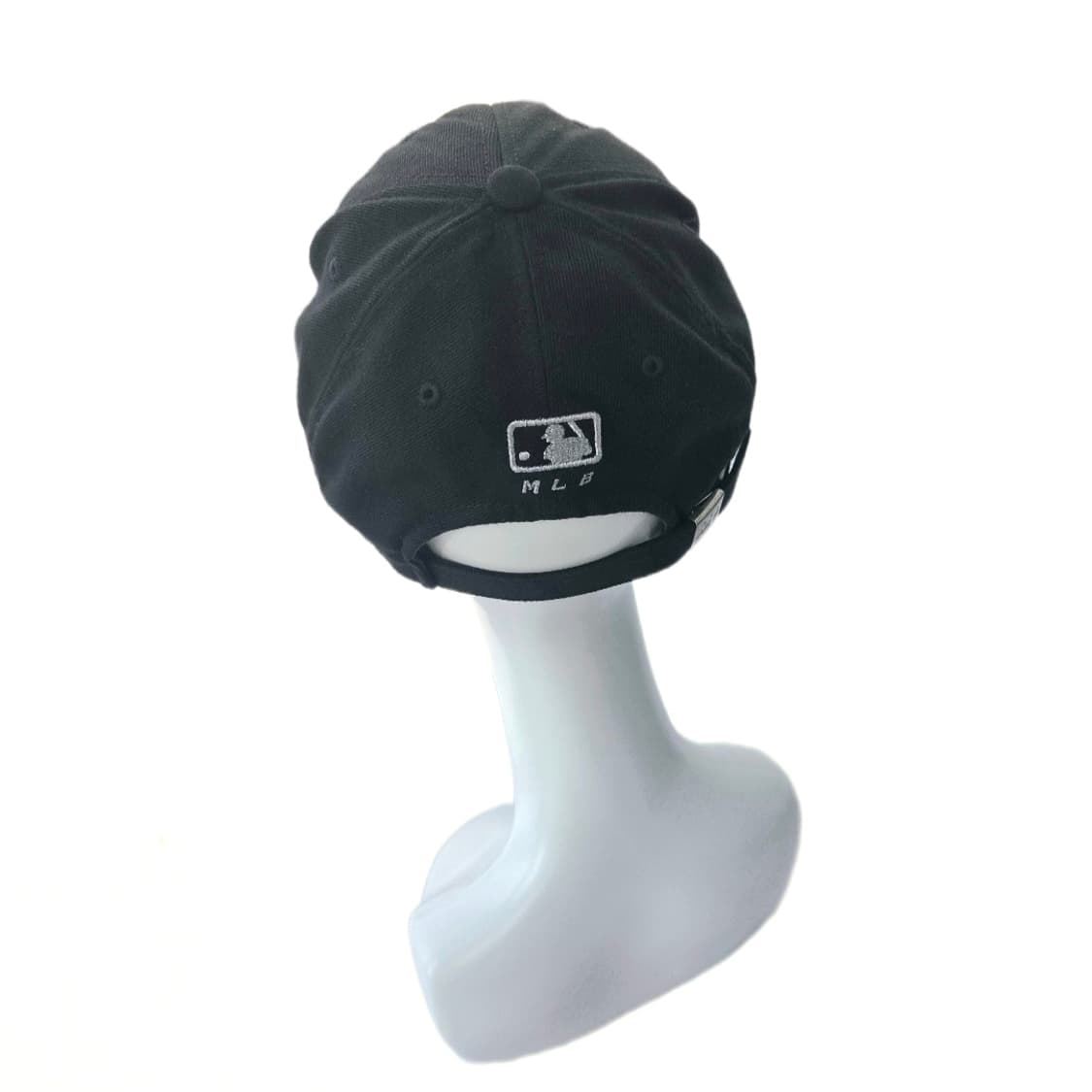 MLB 뉴욕양키즈 실버 로고 볼 캡 상품이미지2