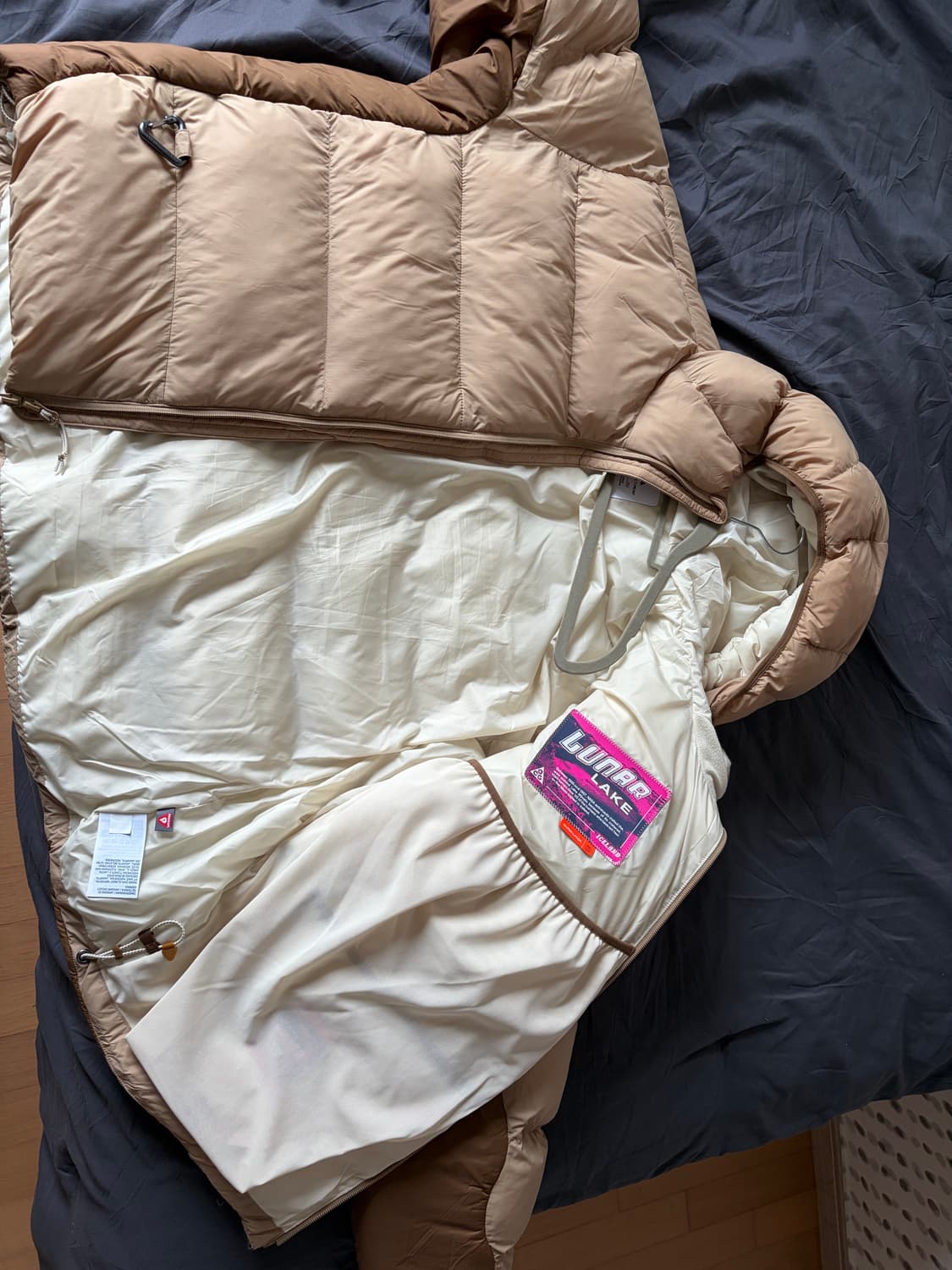 나이키 ACG 써마핏 패딩 베이지 상품이미지3