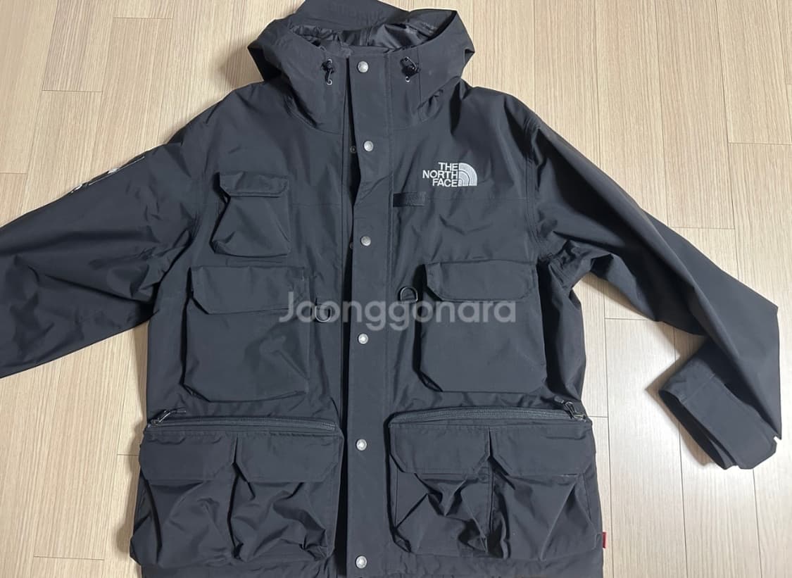 슈프림x노스페이스 카고자켓 팝니다 M사이즈 상품이미지2