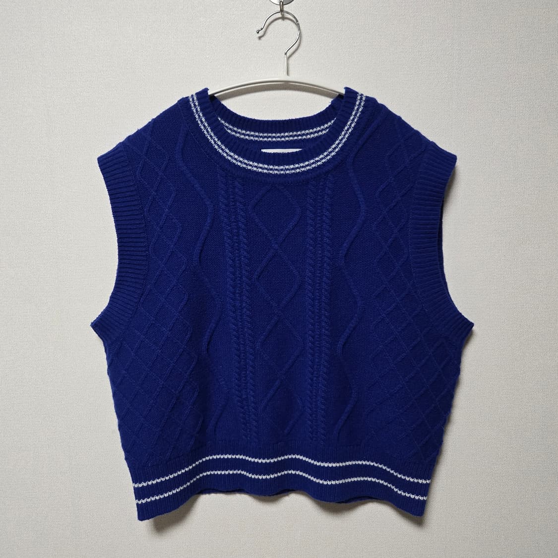 스튜디오톰보이 2022 니트 베스트 / 여자 베스트 / 여성 조끼  상품이미지1