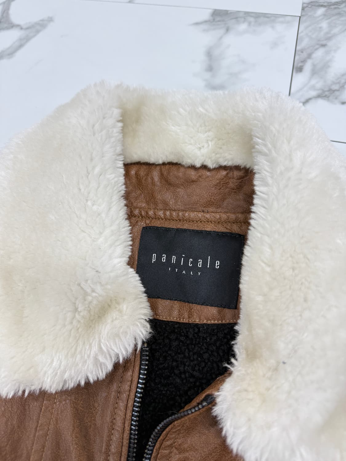 빠니깔레 에코 레더 무스탕 자켓 상품이미지3