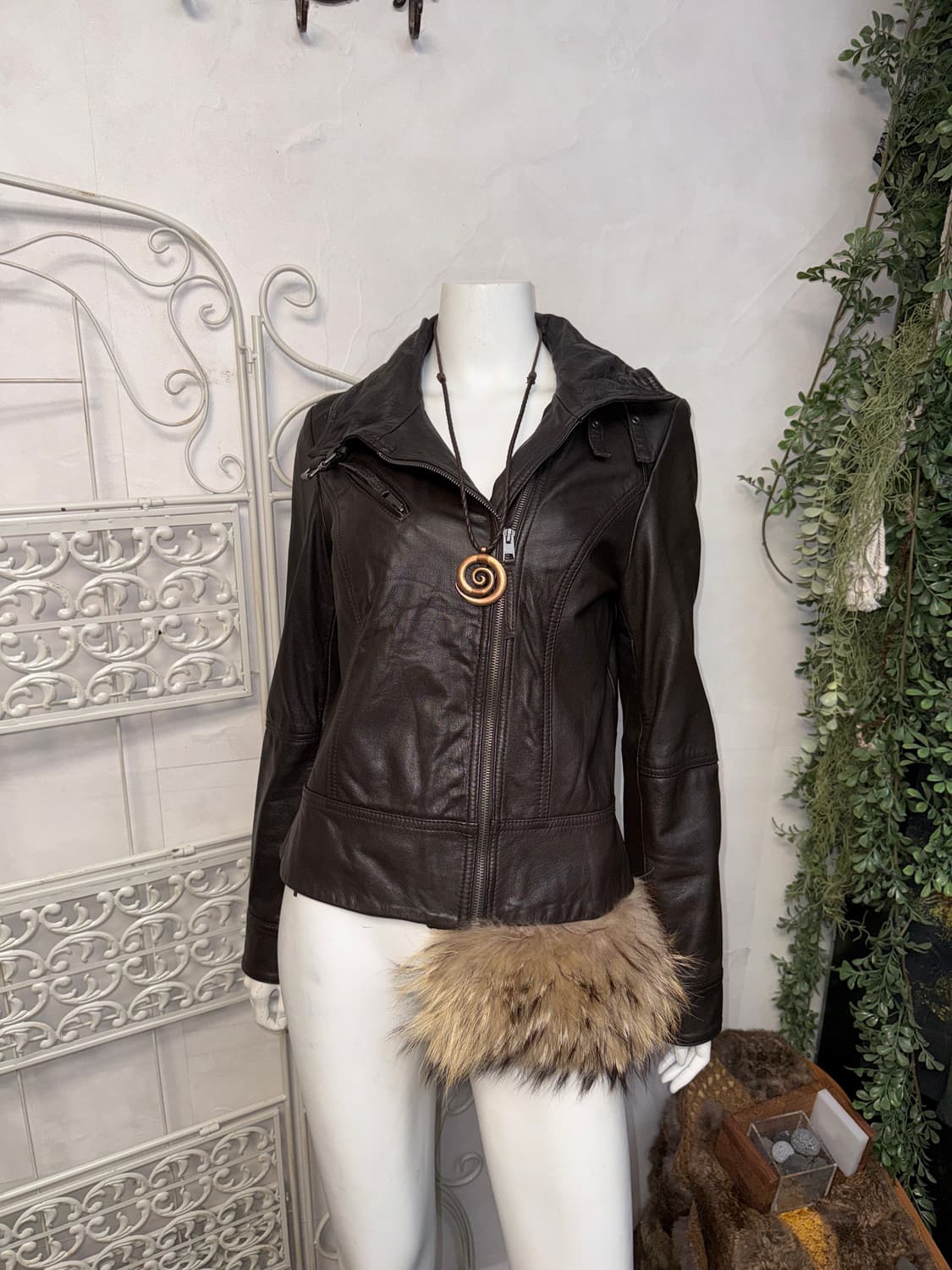 All Saints dark brown double buckle jk 상품이미지6