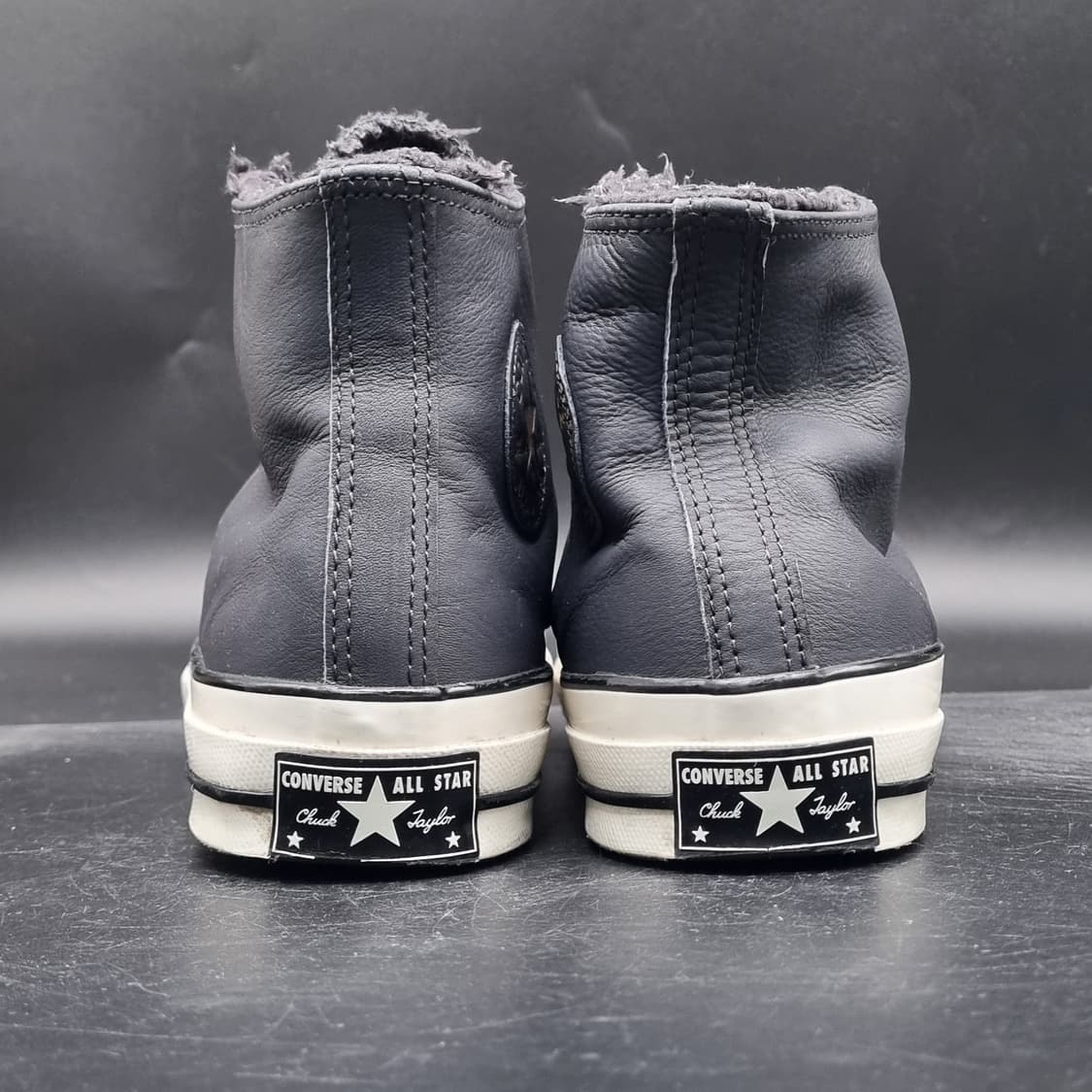 컨버스 척테일러 안감털 레더 하이탑255 상품이미지4
