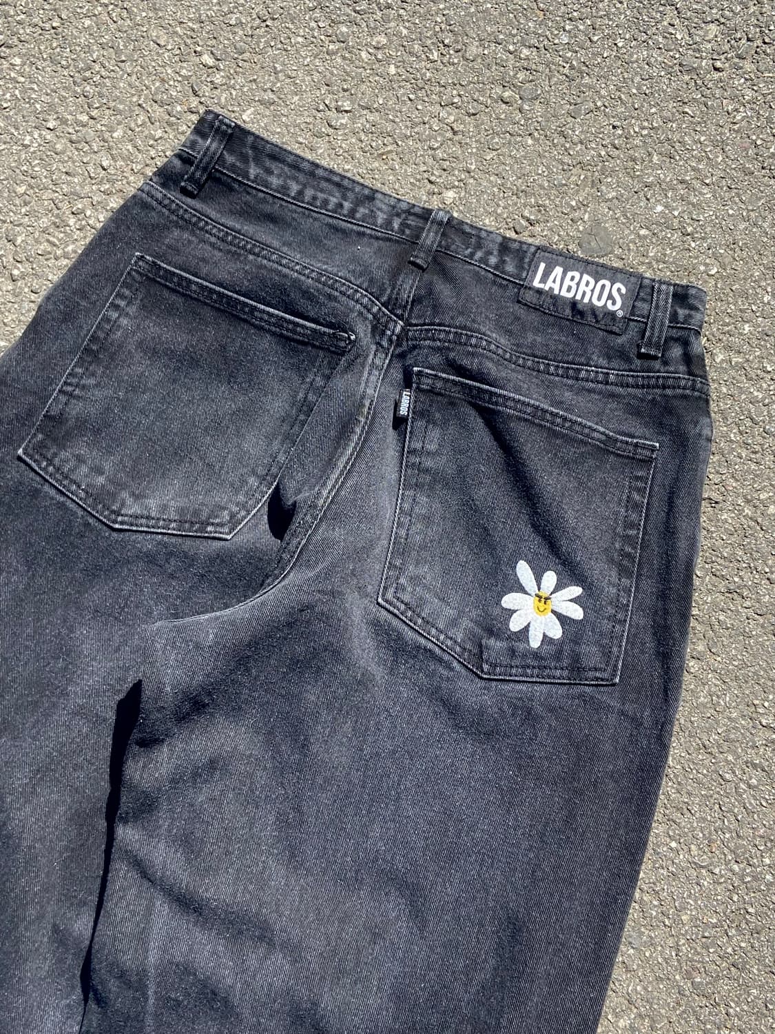 Labros Daisy Baggy Jeans 상품이미지3