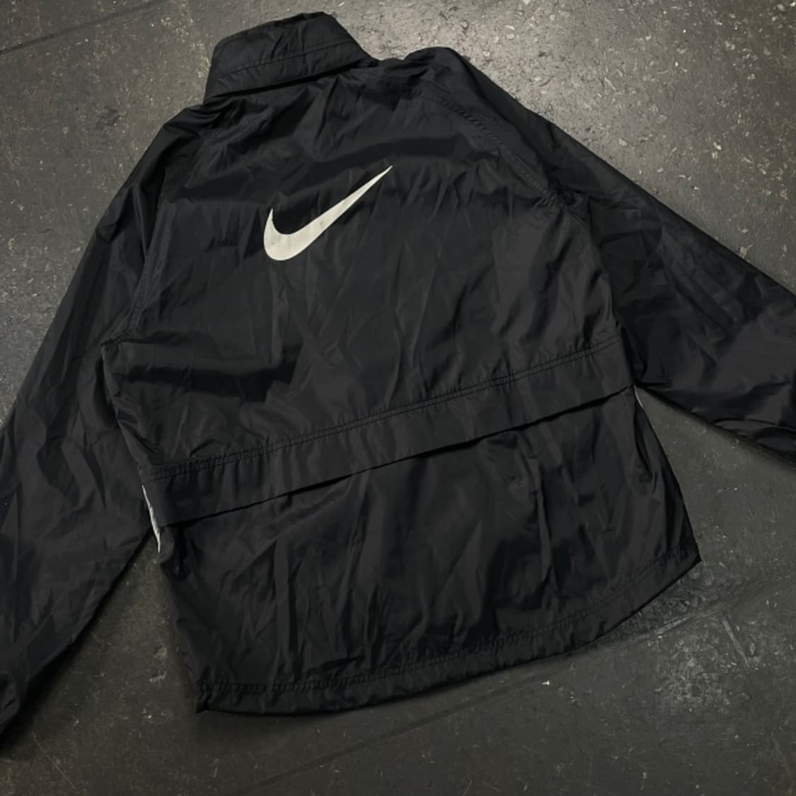 100 나이키 스우시 바람막이 상품이미지6