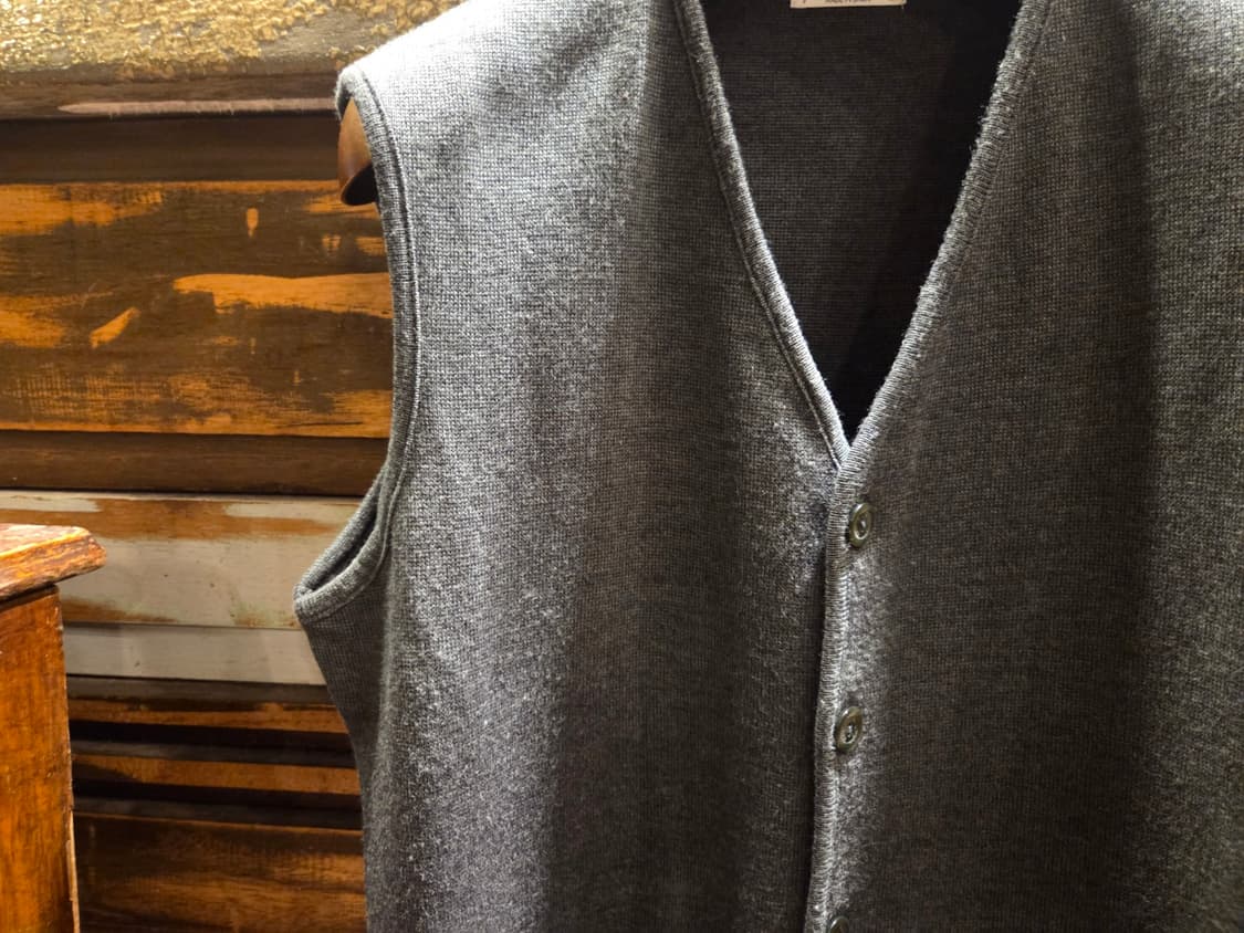 스페인 브랜드 미르토 니트베스트  상품이미지4