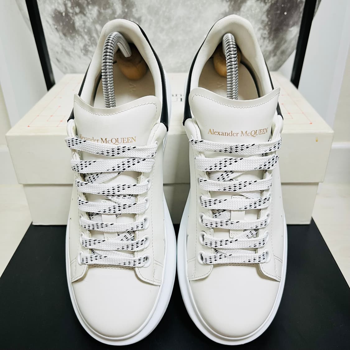 정품 40) 알렉산더 맥퀸 오버솔 스니커즈 255~260 상품이미지3
