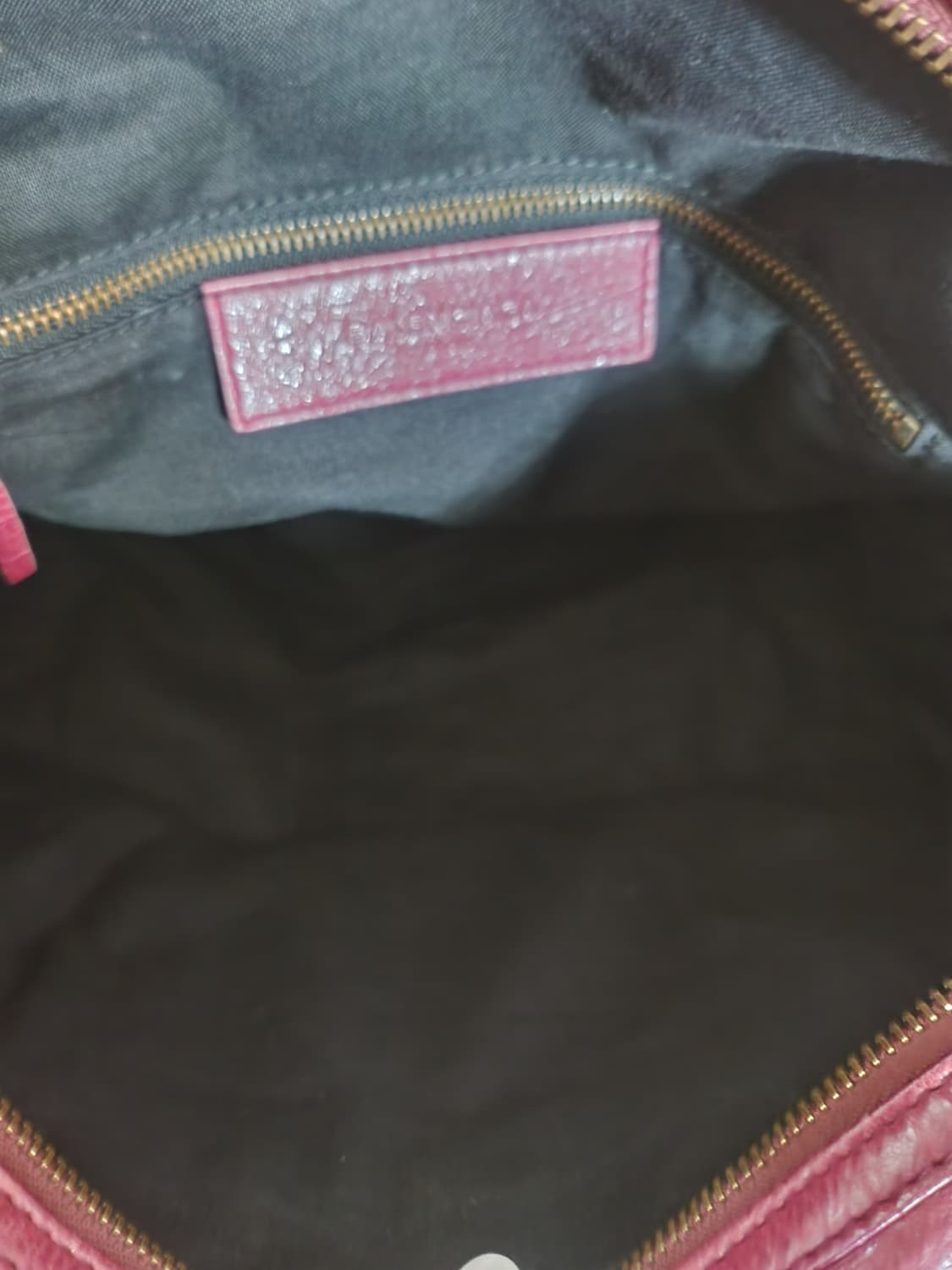 발렌시아가 시티 모터백 트위기 마젠타 버건디핑크 상품이미지6