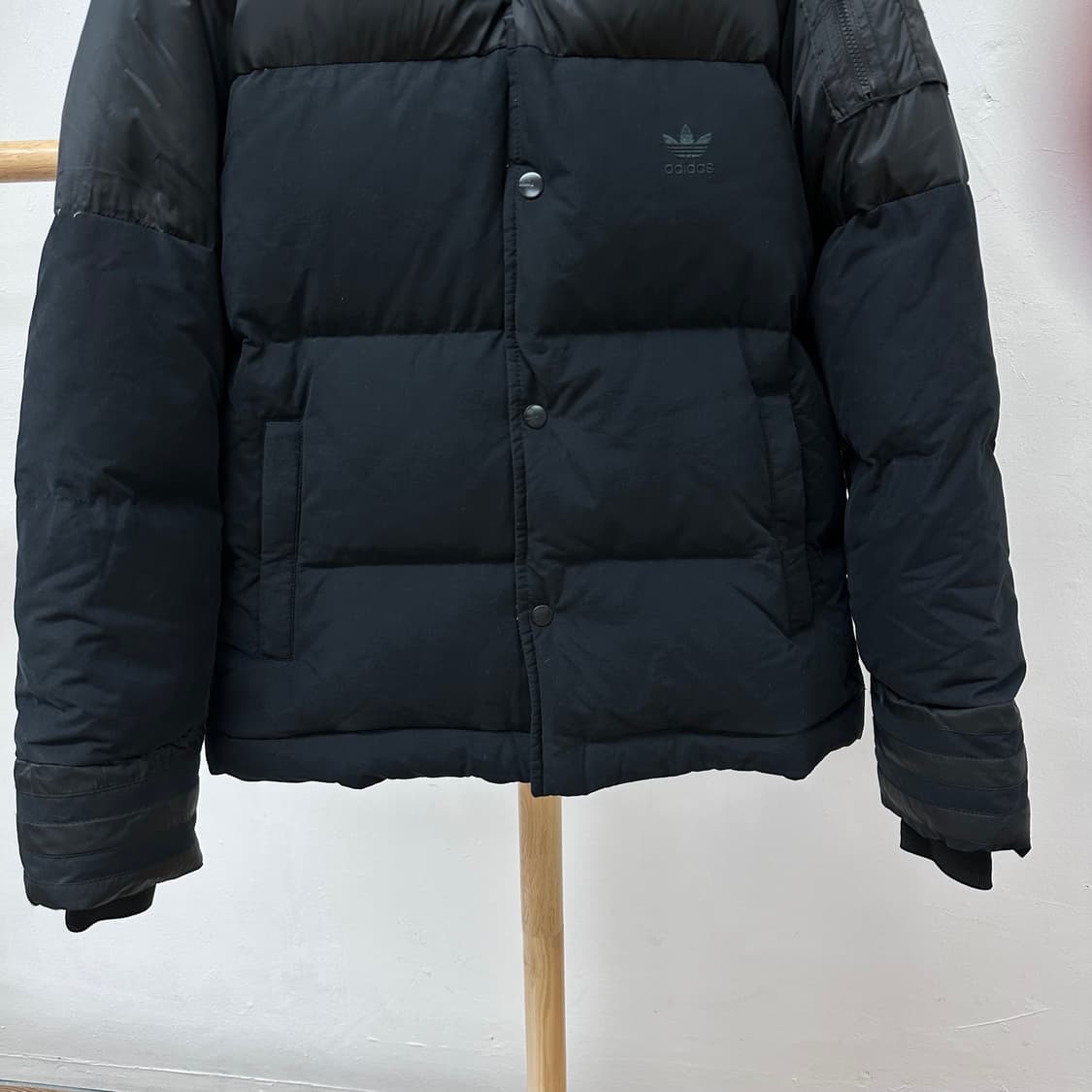 아디다스 오리지널 여성 트레포일덕다운 패딩 점퍼 90사이즈 JS24 상품이미지3