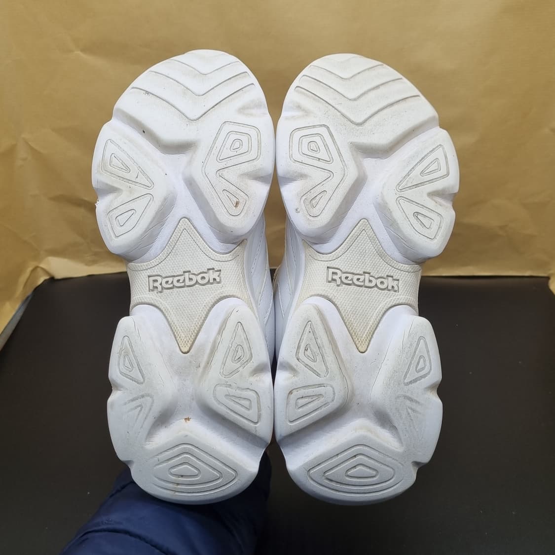 리복 로얄 아도렌 여성운동화235  상품이미지3