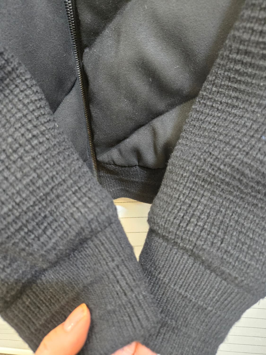 알레그리 블랙 패딩 니트 소매 점퍼 상품이미지4