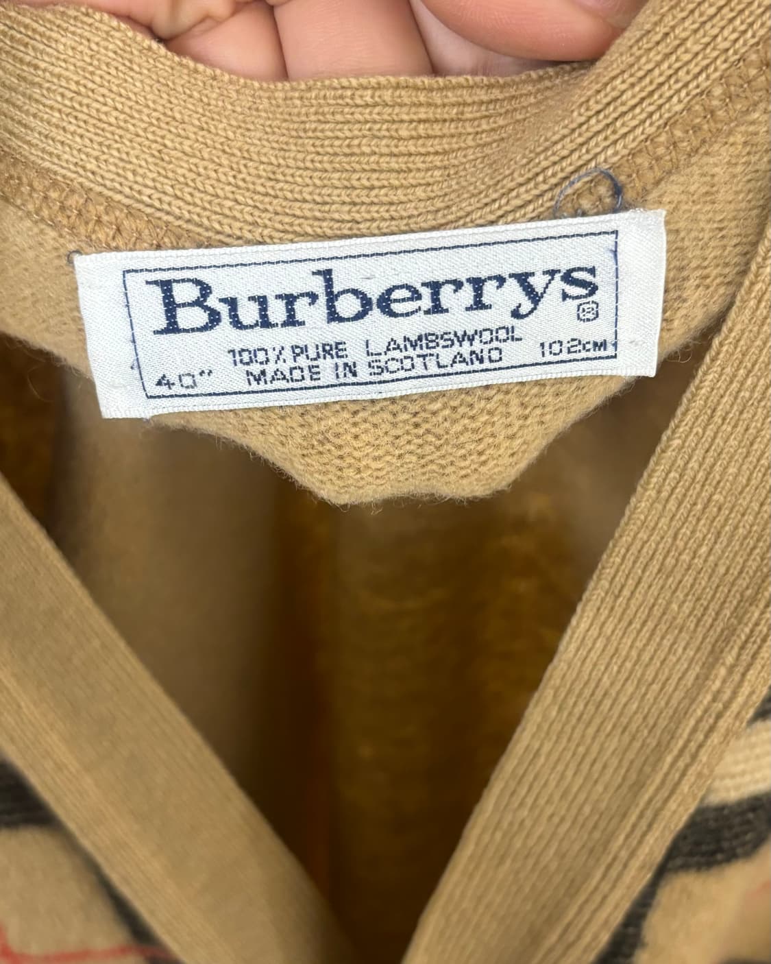 버버리 빈티지 베이지 노바 체크 브이넥 가디건 상품이미지7