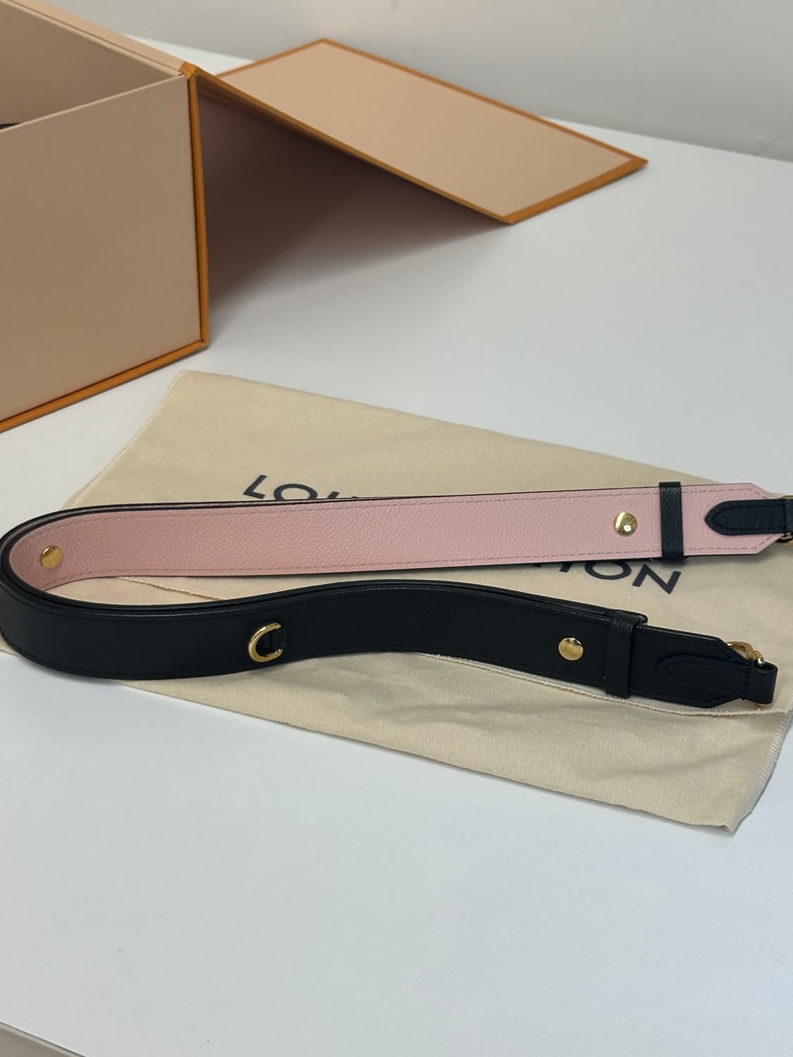 A+ / 루이비통 락미텐더 체인 크로스백 풀구성 상품이미지10