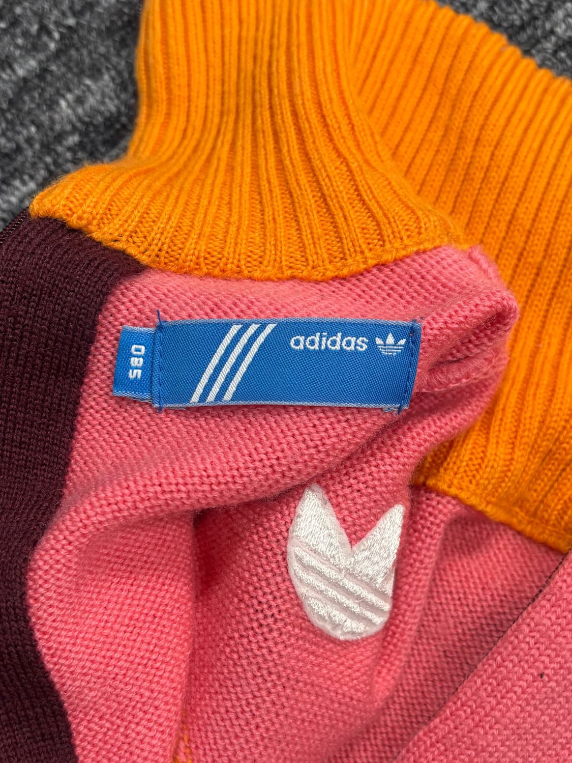 아디다스 멀티컬러 하이넥 니트 원피스 상품이미지7