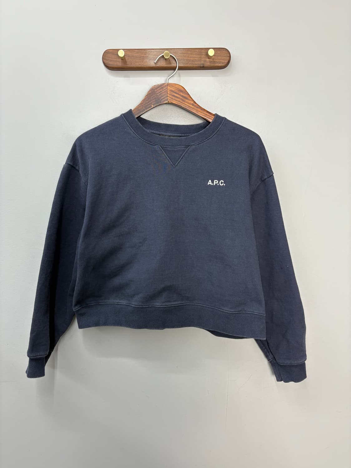 아페쎄 루마담자수로고 맨투맨 A3033 상품이미지2