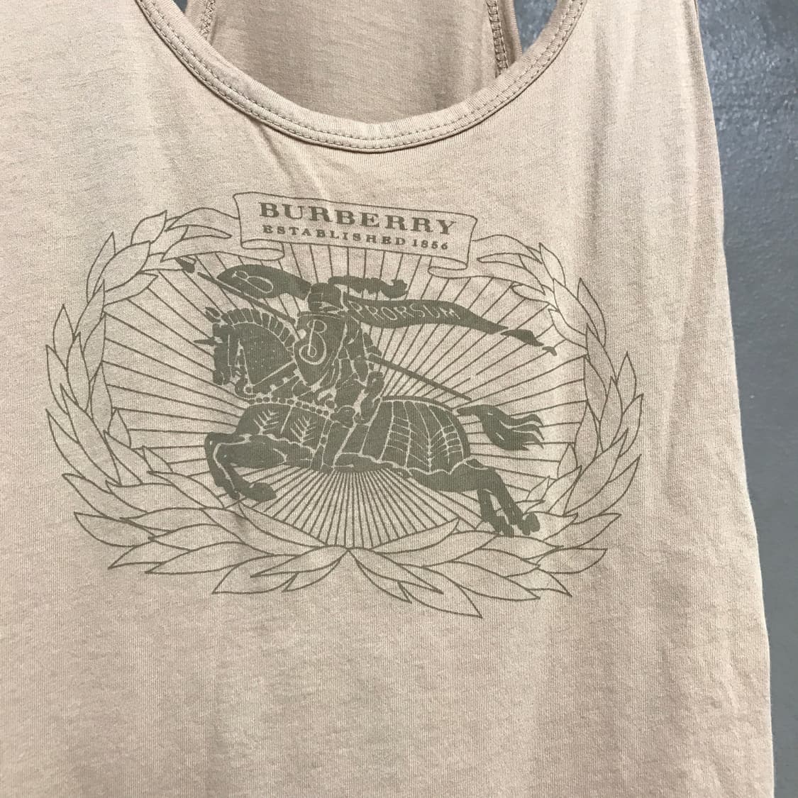 버버리 베이지 슬리브리스 S(W) 상품이미지4