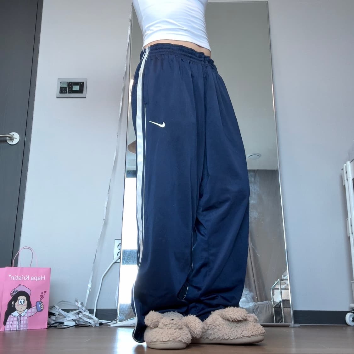 나이키 네이비 배색 삼선 와이드 트레이닝 팬츠 상품이미지3